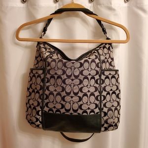Large Coach crossbody/shoulder bag